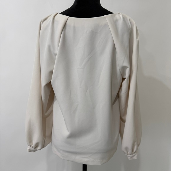 Banana Republic Long Sleeve Blouse Womens Medium Cream Elegant Office Minimalist - Picture 4 of 10